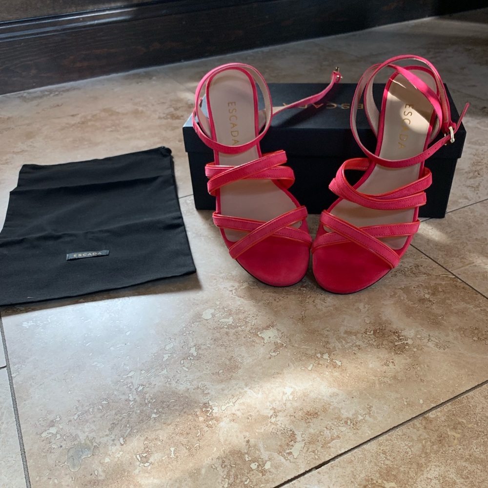 Escada sandals